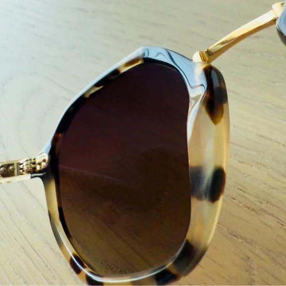 KREWE Dakota Iberia + Haze POLARIZED 18K Sunglasses - Picture 11 of 13